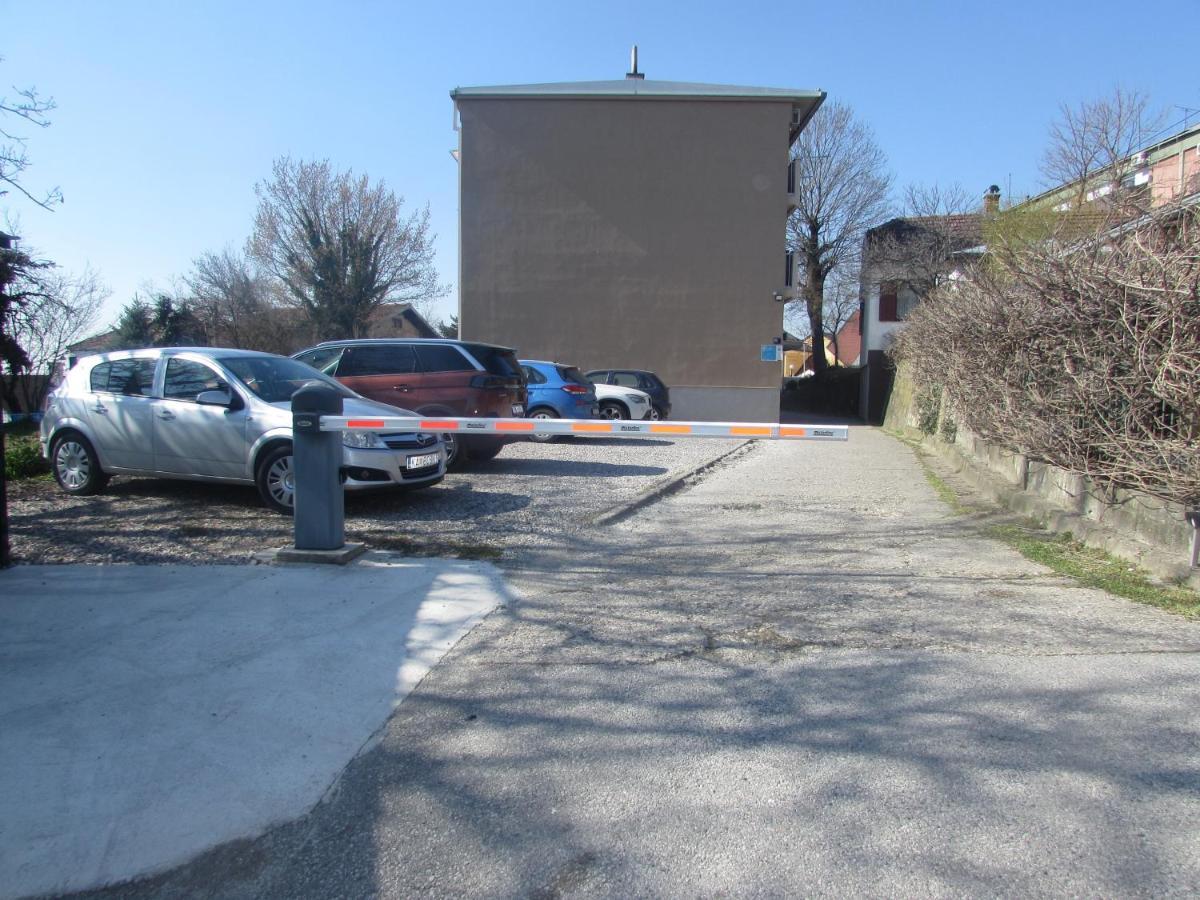 Studio Apartman Jordanovac Rebro, 300 M Od Bolnice Rebro Zagreb Dış mekan fotoğraf